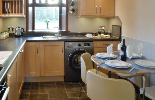 Dumfries Cottage | 2 bedroom accommodation in Islesteps, near Dumfries