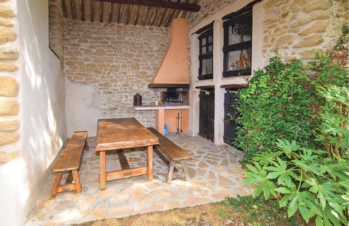 Cairanne House | 2 bedroom accommodation in Cairanne