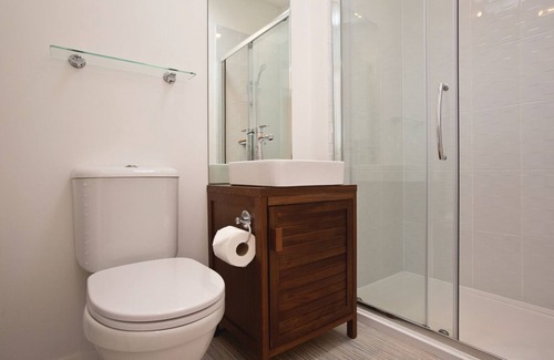 Mullion Cabin | 2 bedroom accommodation in Mullion Cove, Helston