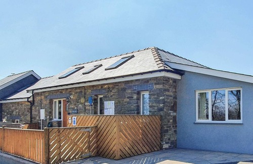 Llanfihangel-Ystrad Cottage | 2 bedroom accommodation in Dihewyd, near Aberaeron
