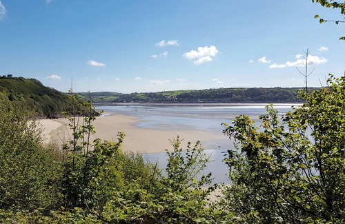 Llanybri Cottage | 2 bedroom accommodation in Llanybri, near Carmarthen