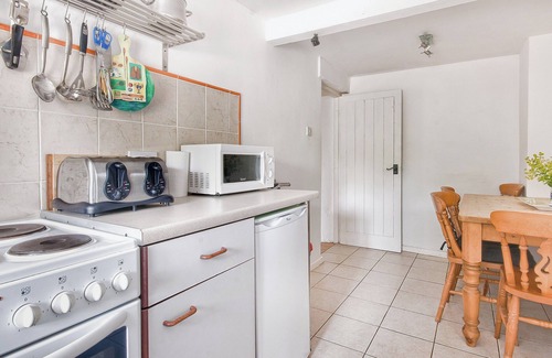 Longnor Cottage | 2 bedroom accommodation in Warslow, near Buxton