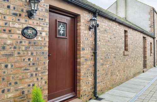 Maryport Cottage | 2 bedroom accommodation in Dearham, near Maryport