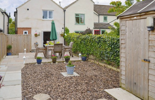 Horning Cottage | 2 bedroom accommodation in Horning, near Wroxham