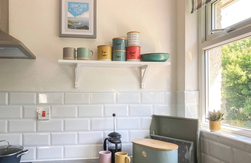 Wool Cottage | 2 bedroom accommodation in Wool, near West Lulworth