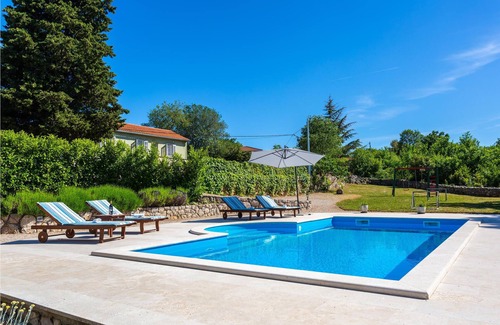 Rasopasno House | 2 bedroom accommodation in Malinska