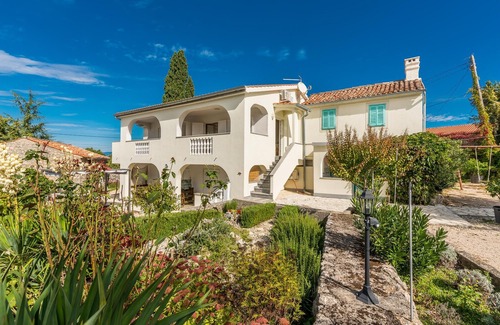 Rasopasno Apartment | 2 bedroom accommodation in Malinska