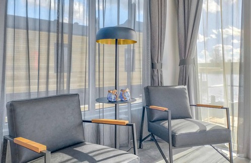 Ohe en Laak Boat Rental | 2 bedroom accommodation in Ohé & Laak