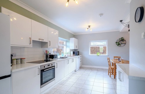 Biggar Cottage | 2 bedroom accommodation in Biggar