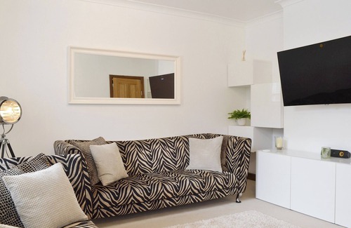 Buxton Cottage | 2 bedroom accommodation in Buxton