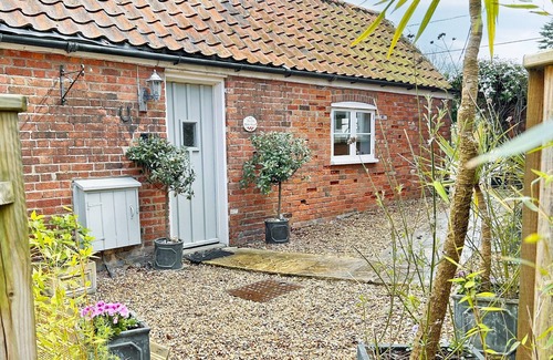 Overstrand Cottage | 2 bedroom accommodation in Overstrand, near Cromer