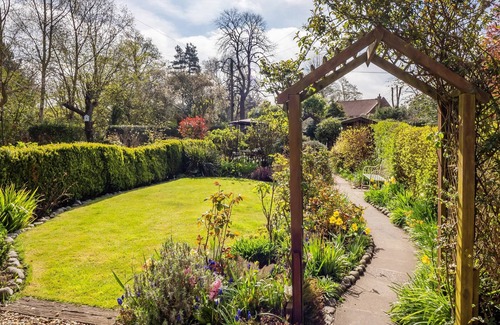 Aldborough Cottage | 2 bedroom accommodation in Gresham