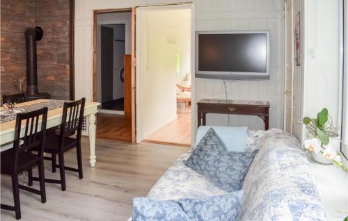 Tonsberg Apartment | 2 Bedroom Amazing Apartment In Vear