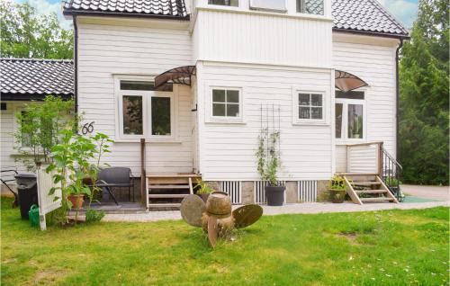 Tonsberg Apartment | 2 Bedroom Amazing Apartment In Vear