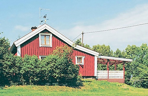 Sunhultsbrunn House | 2 bedroom amazing home in Tranås