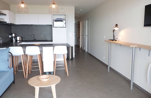 La Tranche-sur-Mer Apartment | 2-bedroom apartment, balcony, heated pool, beach access, pets allowed, parking