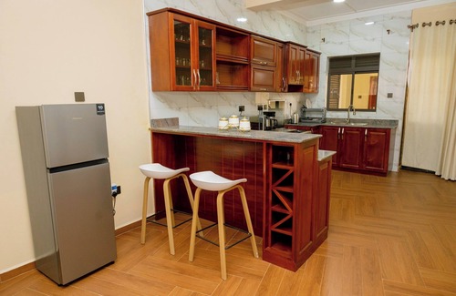 Lubowa Apartment | 2-bedroom apartment in delightful Bwebajja - 00