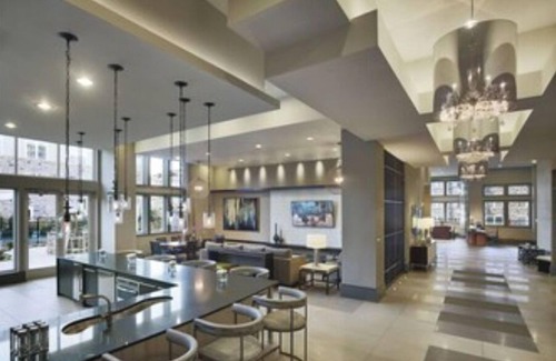 Newtown Square Apartment | 2-Bedroom Apartment - 7-day min. - Background check/Lease Required