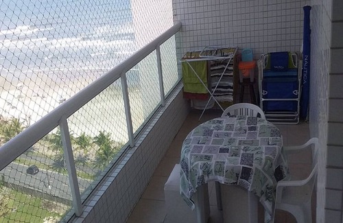Solemar Apartment | 2 BEDROOM APARTMENT WITH BARBECUE ON THE BALCONY, FEET IN THE SAND 11963508753