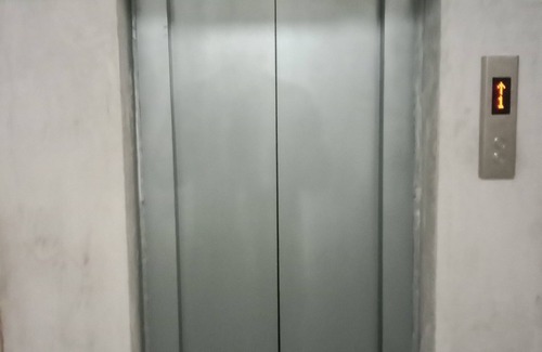 Jalahalli Apartment | 2-bedroom apartment in amazing Bengaluru with WiFi in Peenya near Peenya Metro