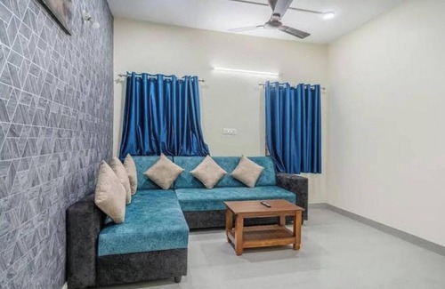Kukatpally Housing Board Colony Apartment | 2-bedroom apartment in marvelous Hyderabad with AC, WiFi