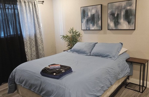 Las Vegas Apartment | 2-bedroom apartment in superb Las Vegas with AC