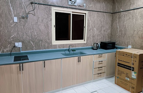 Dammam Apartment | 2-bedroom apartment in charming Dammam with AC, WiFi, kitchen and washingmachine