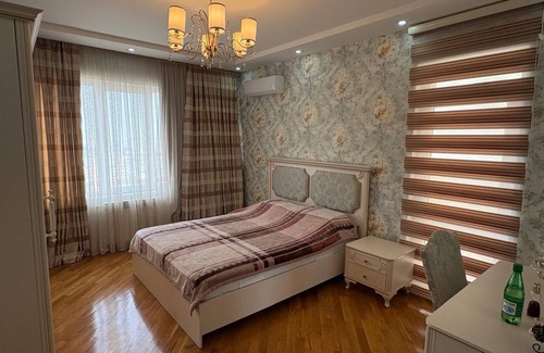 Nasimi Apartment | 2-bedroom apartment in charming Bakı with AC, WiFi. Book now