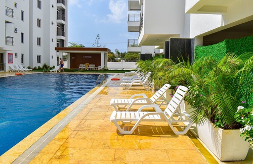 Mombasa Apartment | 2-bedroom apartment in charming Mombasa AC, walking distance to beach and malls