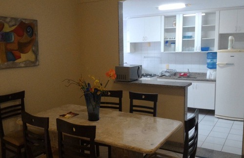 Praia do Morro Apartment | 2 bedroom apartment with 1 suite and 2 parking spaces, in the Praia Center shopping mall building