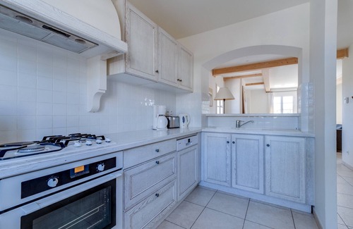 La Motte Apartment | 2 BEDROOM APARTMENT WITH TERRACE (N°513)