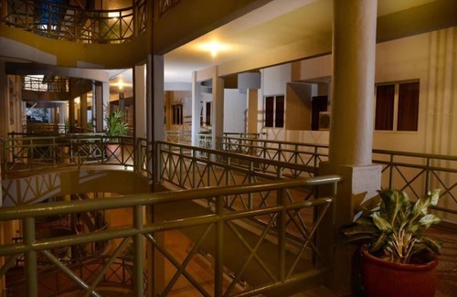 Kuala Teriang Apartment | 2 Bedroom Apartment with Pool View