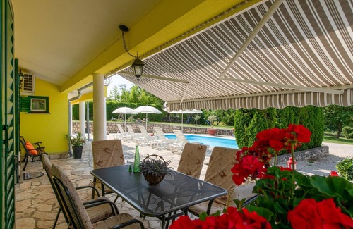 Nedescina Apartment | 2 bedroom awesome apartment in Labin