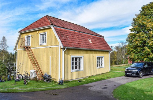 Almhult Municipality House | 2 bedroom awesome home in älmhult