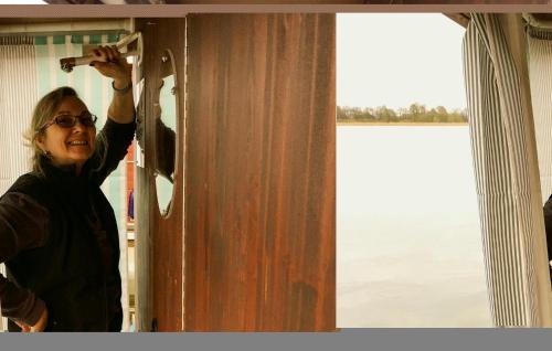 Radewege Boat Rental | 2 Bedroom Beautiful Ship In Radewege