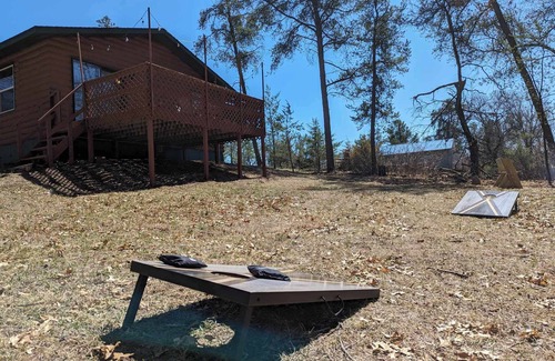 Friendship Cabin | 2-bedroom cabin in Friendship with WiFi, AC. 25 minutes from Wisconsin Dells!