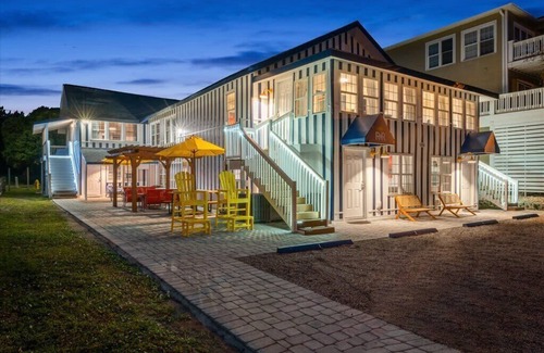 Crescent Beach Apartment | 2 bedroom Condo Steps from Beach Pet Friendly