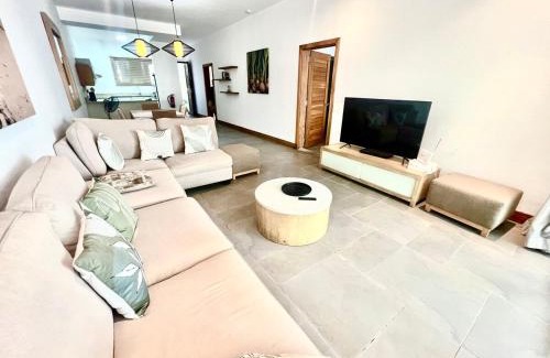 Bain Boeuf Apartment | 2 bedroom Coastal Appartment 50 m walk to the beach
