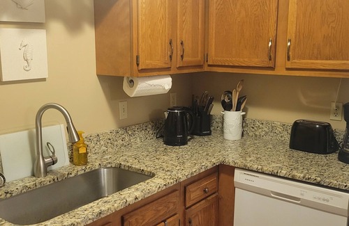 Duck Condo | 2 bedroom condo, 200 yard from sound and 400 yard from beach located in Duck Nc.
