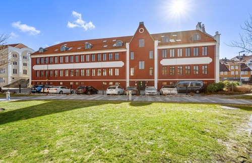 Stavanger Condo | 2-bedroom condo in Stavanger with fully equipped kitchen and home office setup