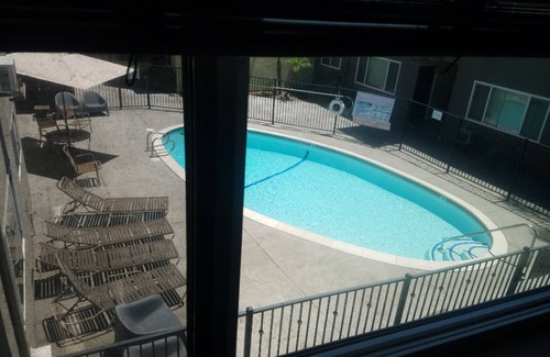 Clairemont Mesa East Condo | 2 Bedroom Condo with Pool Perfect for Long Term!