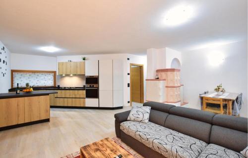 Lamon Apartment | 2 Bedroom Cozy Apartment In Lamon