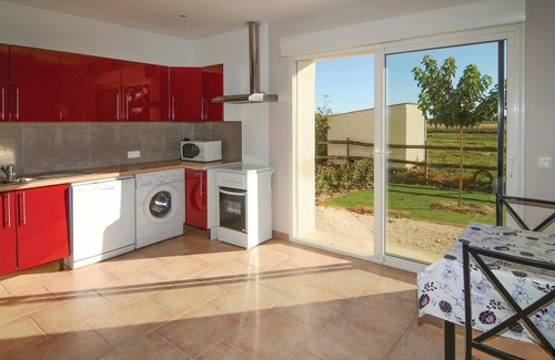 Le Sambuc House | 2 bedroom cozy home in Le Sambuc