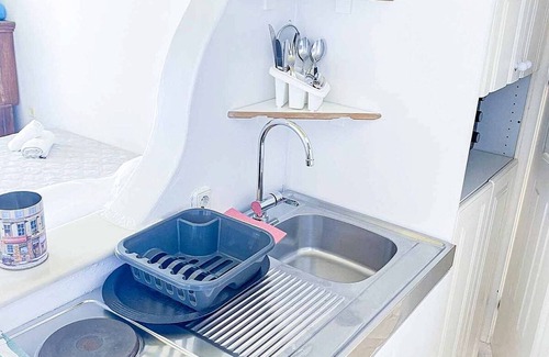 Agios Ioannis Villa | 2 Bedroom Cycladic Style Suite, A/C, Private Pool, Sea & Sunset Views - 15mins from Mykonos Town!