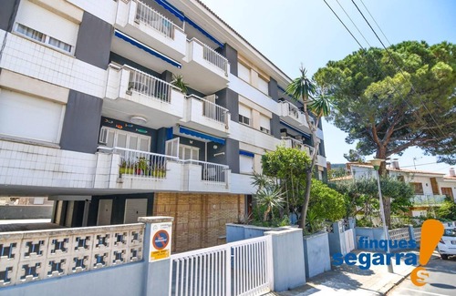 Comarruga Apartment | 2-bedroom flat, 400m from the beach, in Comarruga