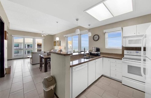 South Padre Island Resort | 2 Bedroom Front Beach SPI