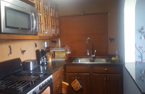 Montego Bay Apartment | 2 Bedroom fully air-conditioned 6 mins from Airport