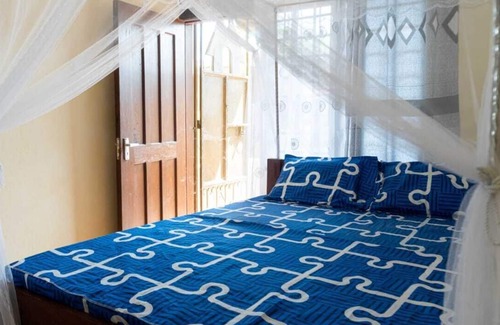 Ukunda Bed & Breakfast | 2 Bedroom Fully Furnished Apartment in Diani