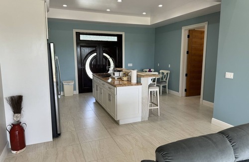 Lubbers Quarters Cay House | 2 Bedroom Home with Dock Slip