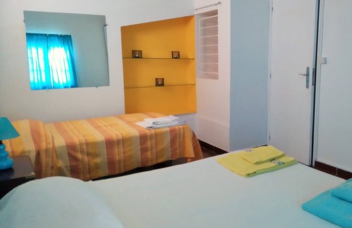 Alpouvar House | 2 bedroom house in beautiful rural property with pool Albufeira